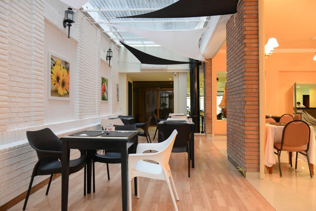 Santiago Hotel Кордоба Екстериор снимка