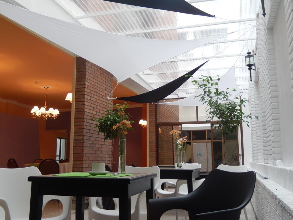 Santiago Hotel Кордоба Екстериор снимка